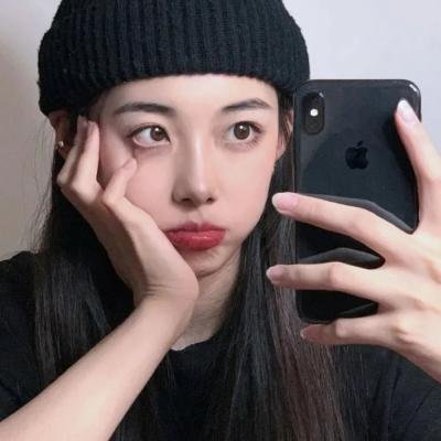 与海明威为邻